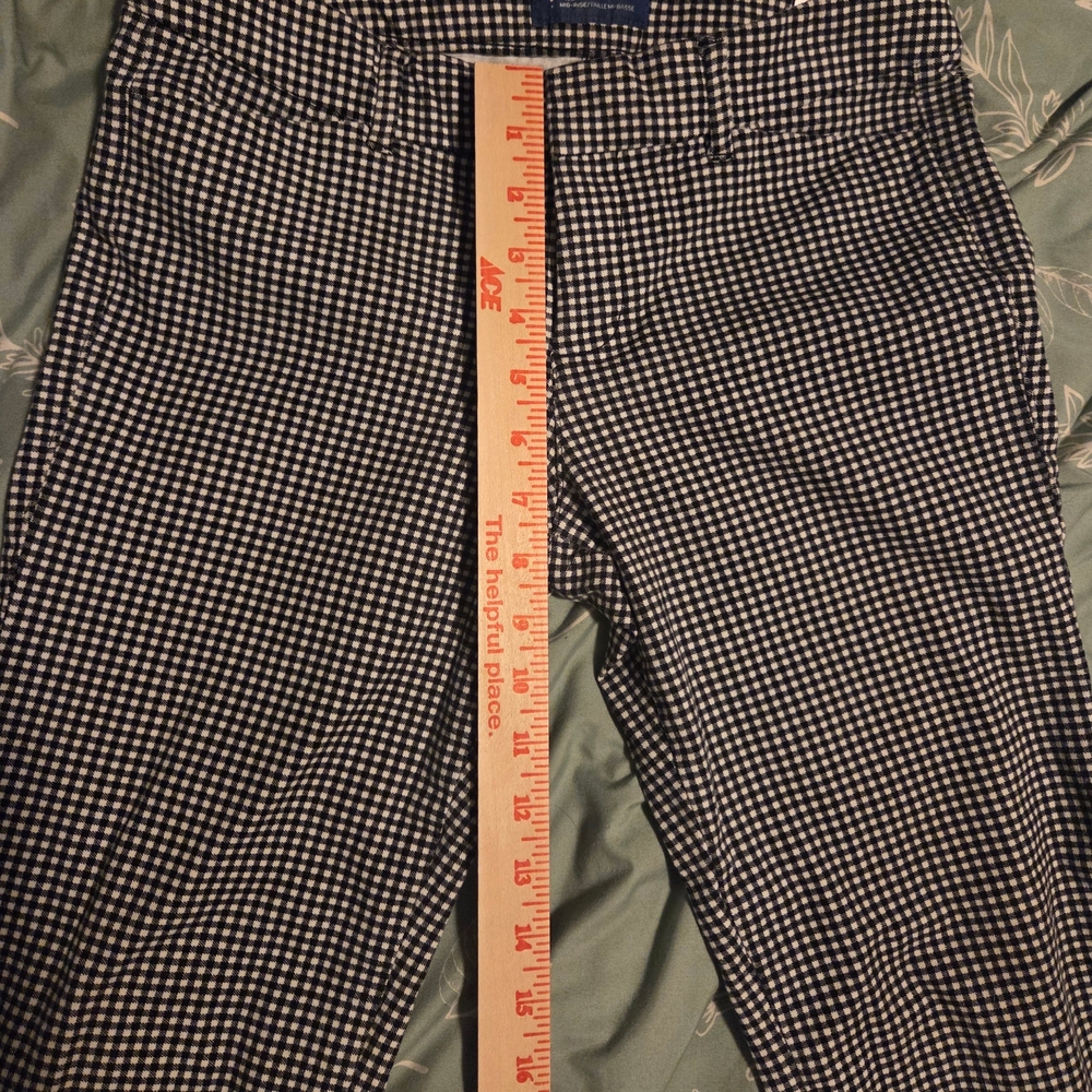 Old Navy Black and White Checkered Pants - Picture 3 of 7